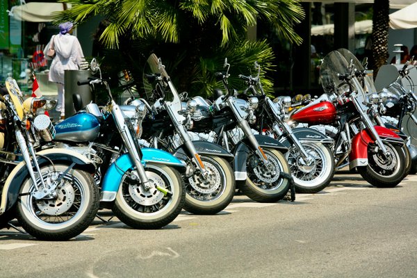 Vendre ou échanger sa moto : quel est le meilleur choix ?